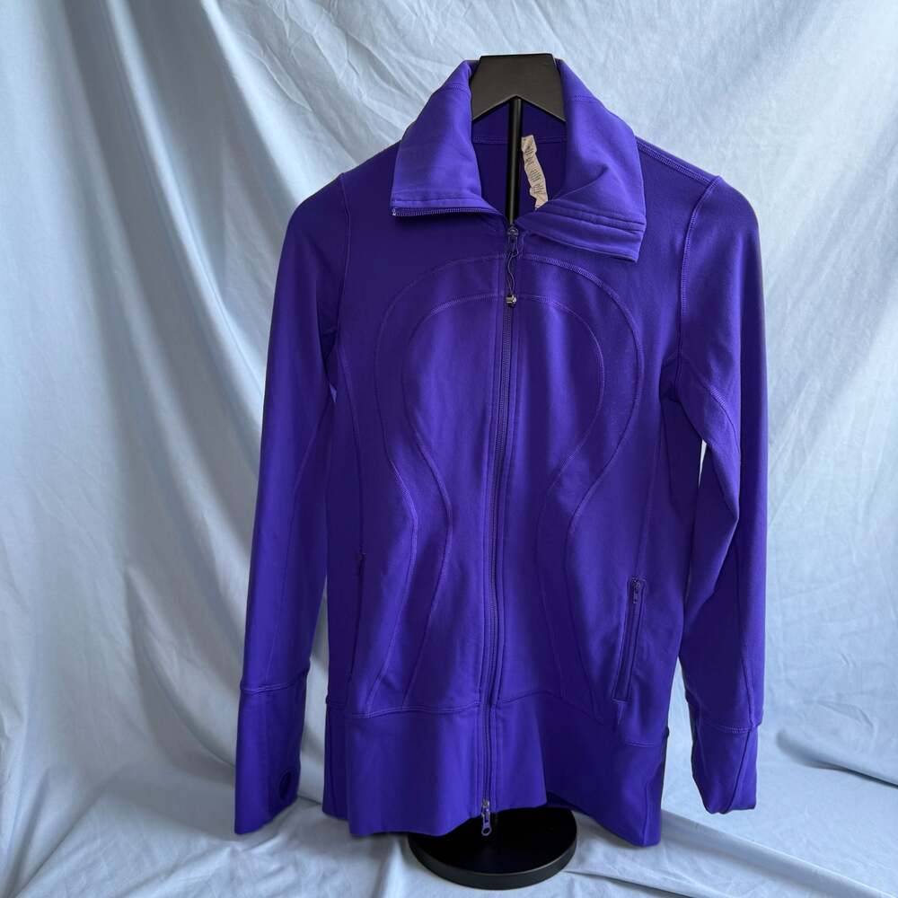 Lululemon Athletica In Stride Full Zip Athletic Jacket with Thumbholes